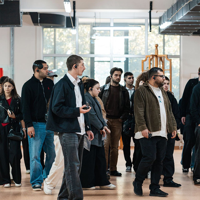 Აკადემია 2